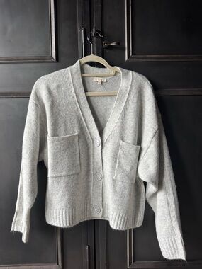 Parker Light Gray V-Neck Pocket Cardigan